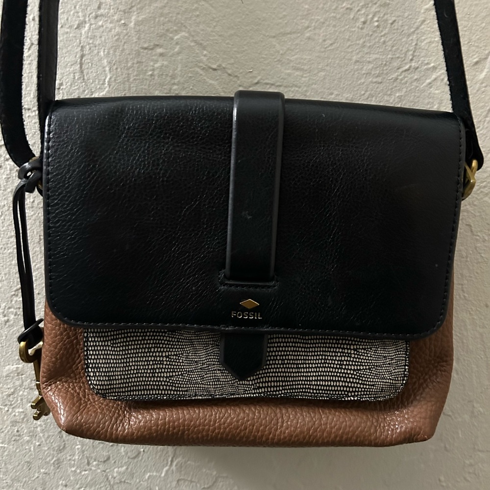 Fossil Black and Tan Crossbody Bag